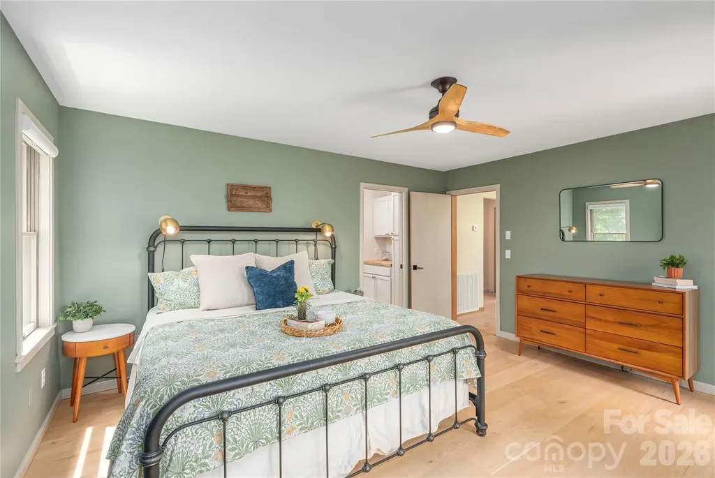 1551 Walnut Creek Road Waynesville NC 28786