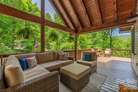 1551 Walnut Creek Road Waynesville NC 28786