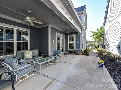 2006 Laney Pond Road Matthews NC 28104