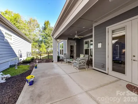 2006 Laney Pond Road Matthews NC 28104