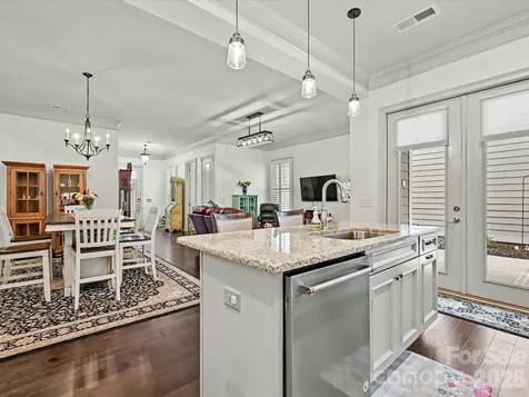 2006 Laney Pond Road Matthews NC 28104