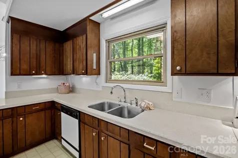 12538 Sam Furr Road Huntersville NC 28146