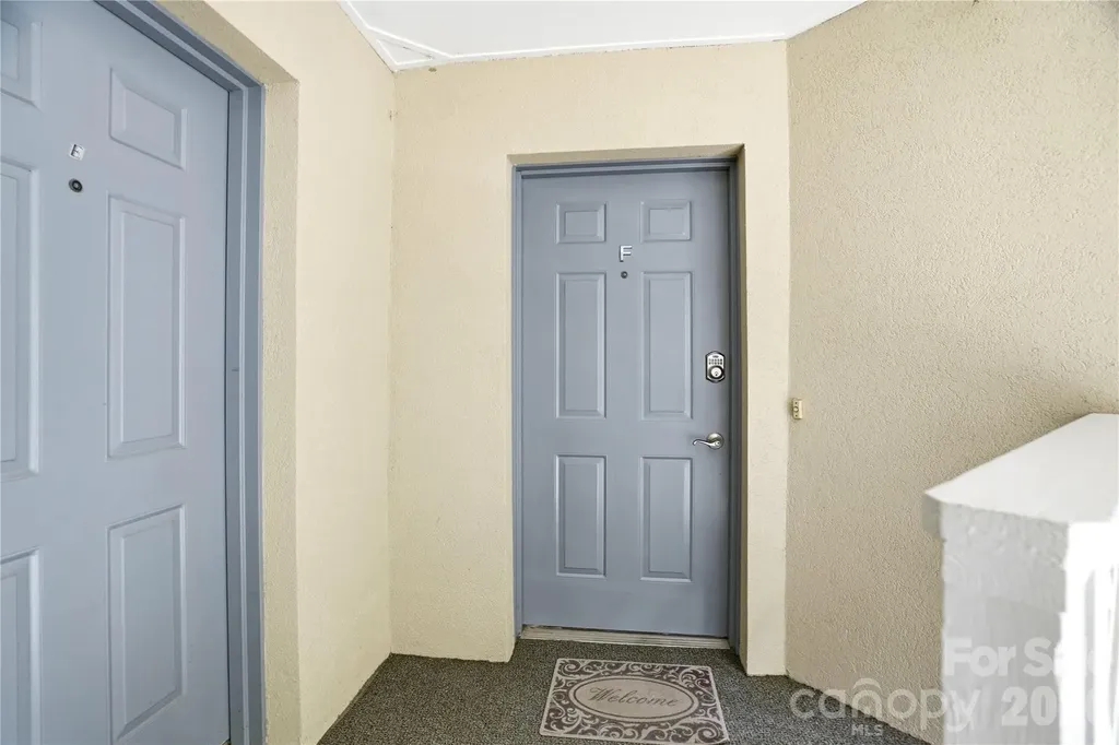 19823 Henderson Road Cornelius NC 28031