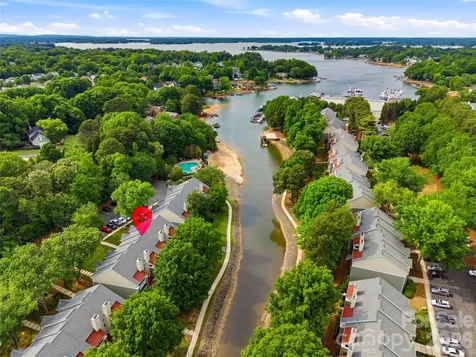 19823 Henderson Road Cornelius NC 28031