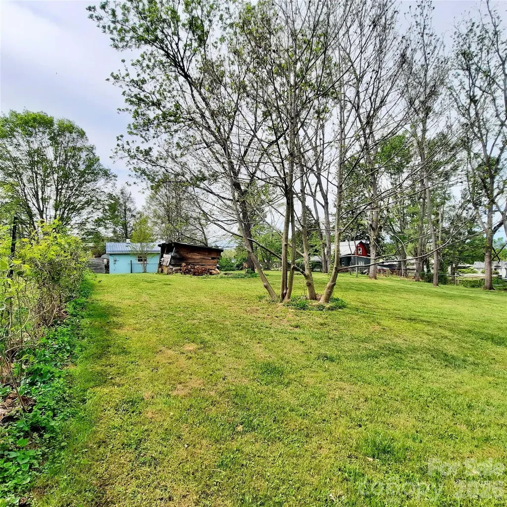 26 Calico Rock Lane Hendersonville NC 28792