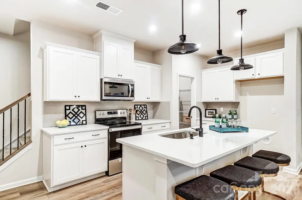 3808 Cheyney Park Drive Charlotte NC 28269