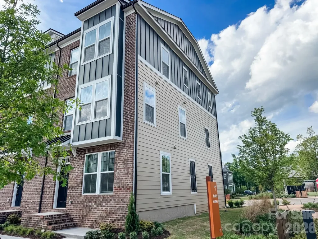 3102 Middle Street Charlotte NC 28278