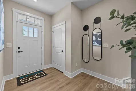 3102 Middle Street Charlotte NC 28278