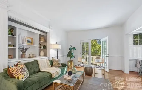 118 Altondale Avenue Charlotte NC 28207