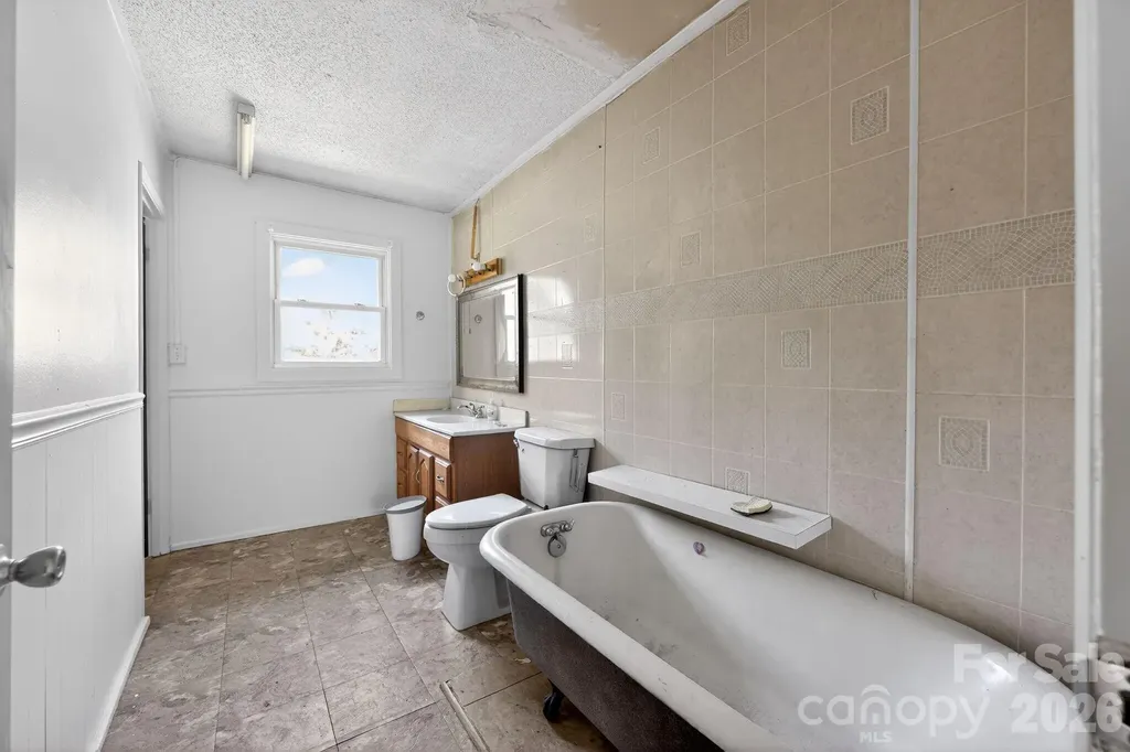 44 Dragonfly Lane Whittier NC 28789