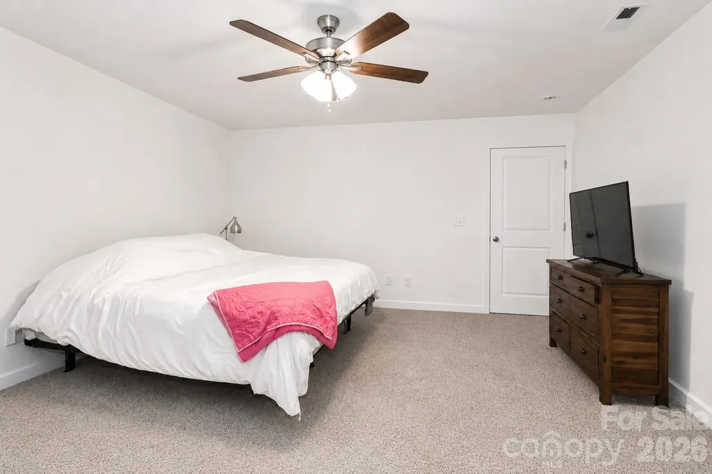 487 Kacys Way Place SE Concord NC 28025
