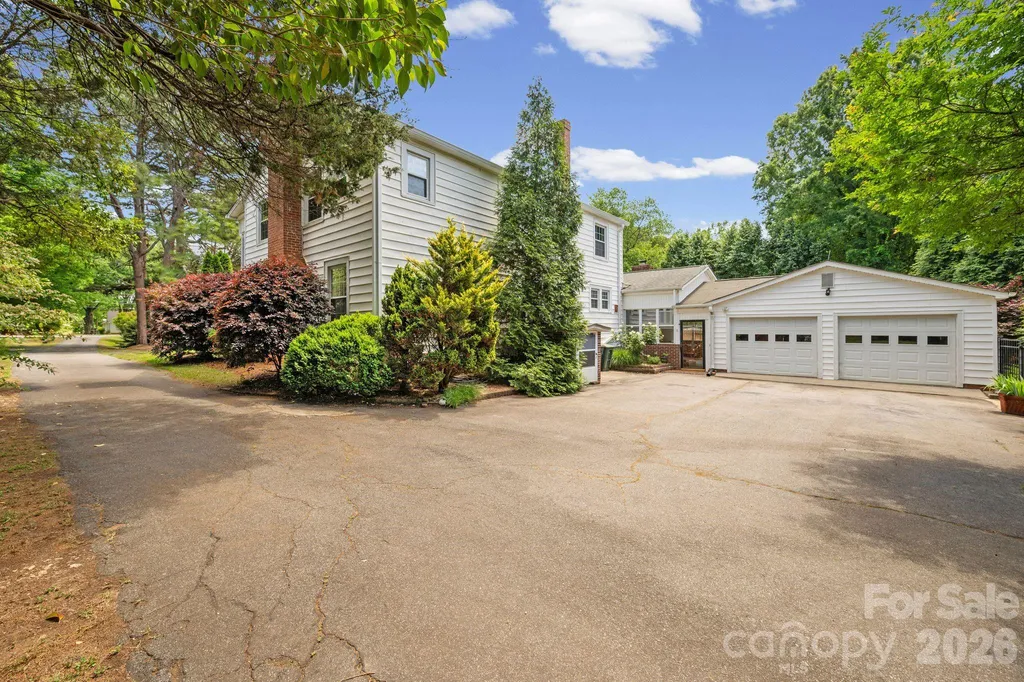 2403 E Innes Street Salisbury NC 28146