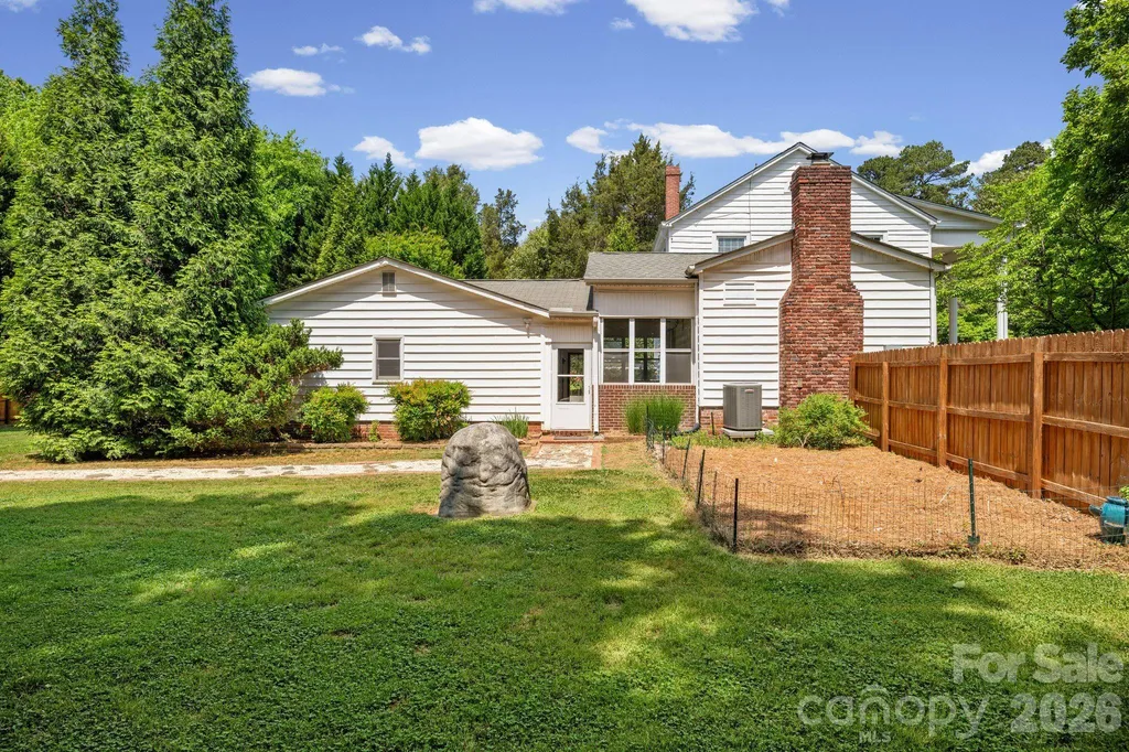 2403 E Innes Street Salisbury NC 28146