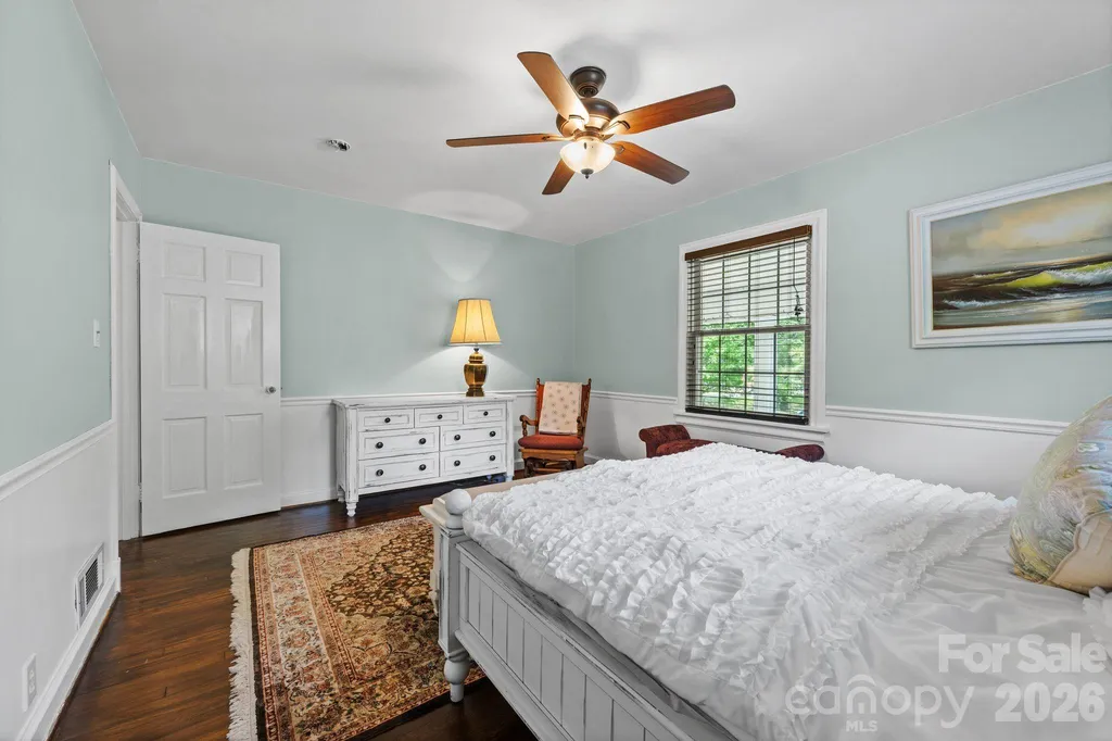 2403 E Innes Street Salisbury NC 28146