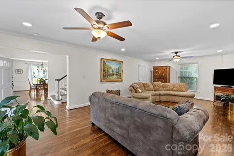 2403 E Innes Street Salisbury NC 28146