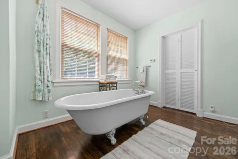 2403 E Innes Street Salisbury NC 28146