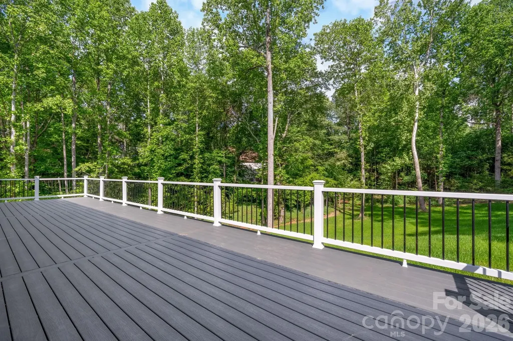 7006 Waterfront Place Granite Falls NC 28630