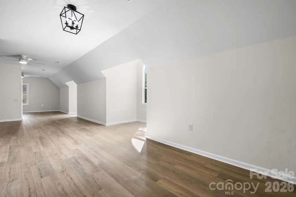 7006 Waterfront Place Granite Falls NC 28630