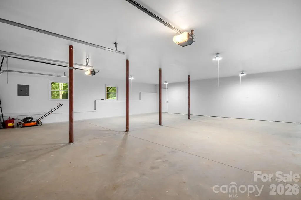 7006 Waterfront Place Granite Falls NC 28630