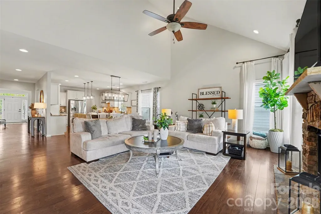 13324 Union Square Drive Huntersville NC 28078