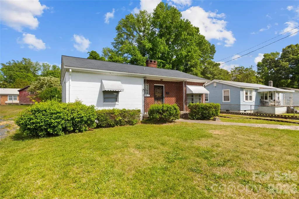 419 S Pearl Street Troy NC 27371
