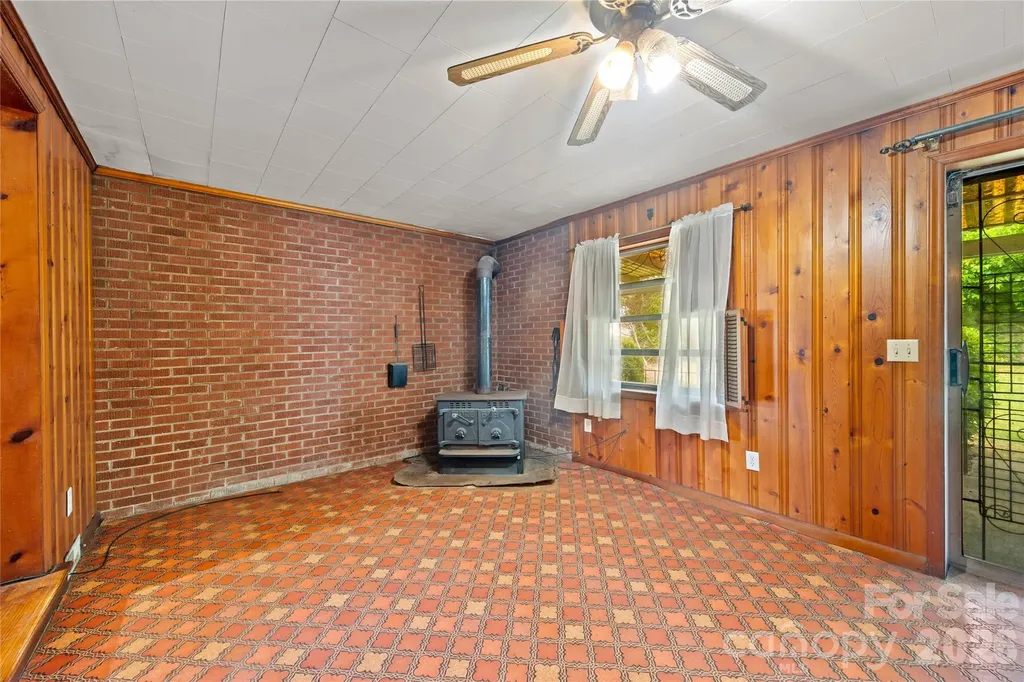 419 S Pearl Street Troy NC 27371