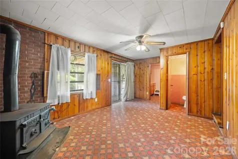 419 S Pearl Street Troy NC 27371