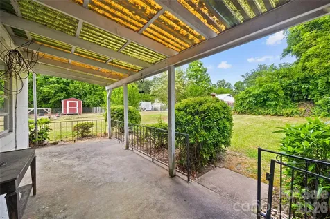 419 S Pearl Street Troy NC 27371