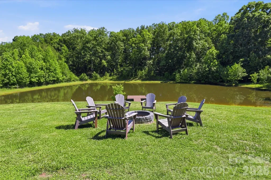 1881 E Maiden Road Maiden NC 28650