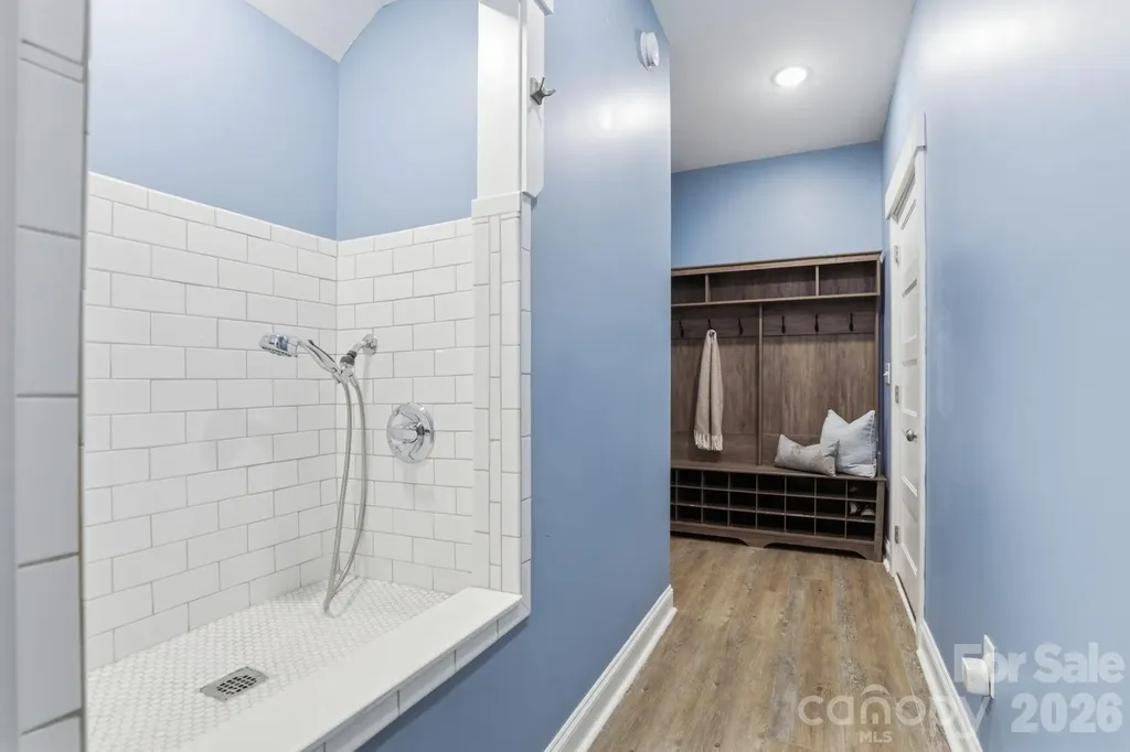 1881 E Maiden Road Maiden NC 28650