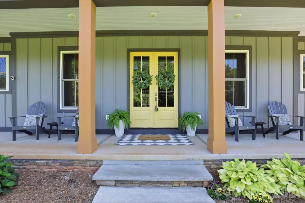 1881 E Maiden Road Maiden NC 28650