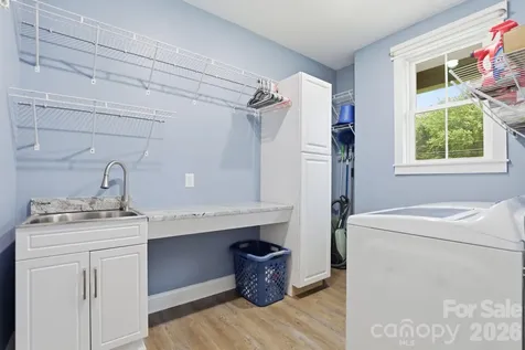 1881 E Maiden Road Maiden NC 28650