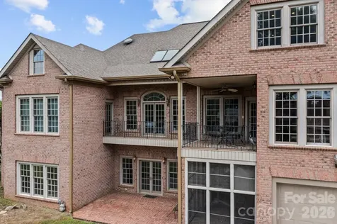 221 Windemere Isle Road Statesville NC 28677