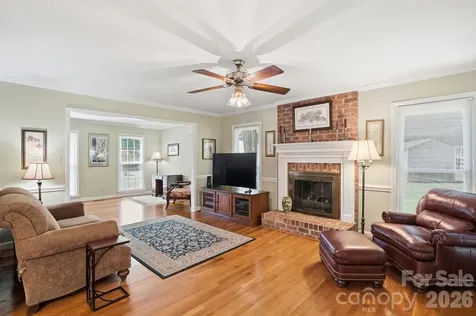 269 Charter Oak Court Mooresville NC 28115