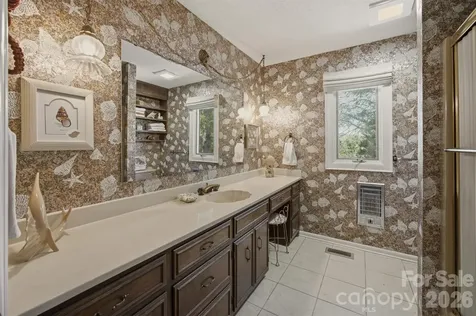 2718 Arden Drive Lenoir NC 28645
