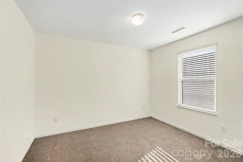 3024 Pinehills Way Mount Holly NC 28120