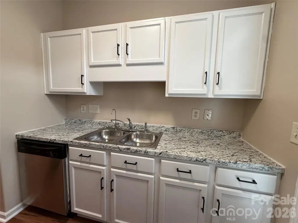 8134 Kings Creek Drive Charlotte NC 28273