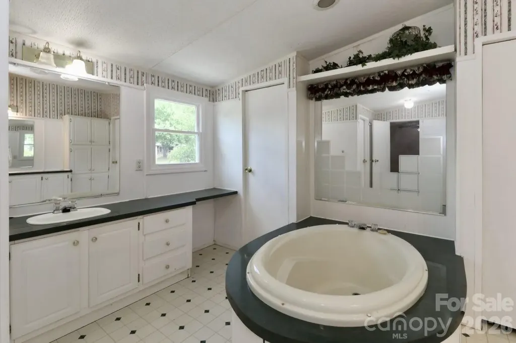 121 Fair Wind Lane Statesville NC 28677