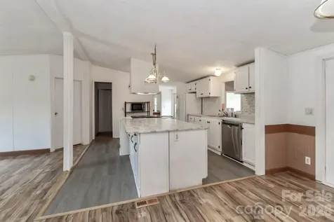 121 Fair Wind Lane Statesville NC 28677