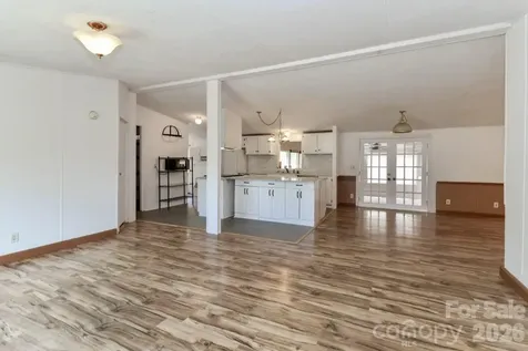 121 Fair Wind Lane Statesville NC 28677