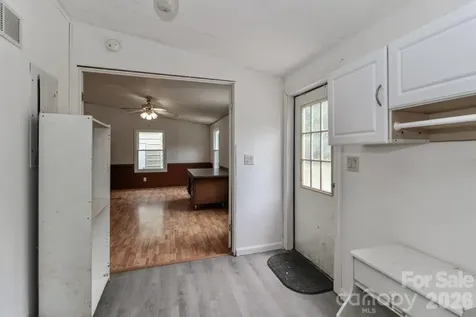 121 Fair Wind Lane Statesville NC 28677
