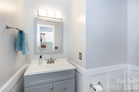 2304 Coltsgate Road Waxhaw NC 28173