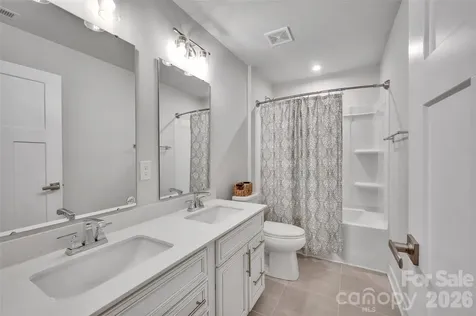 6087 Ives Avenue Spartanburg SC 29307