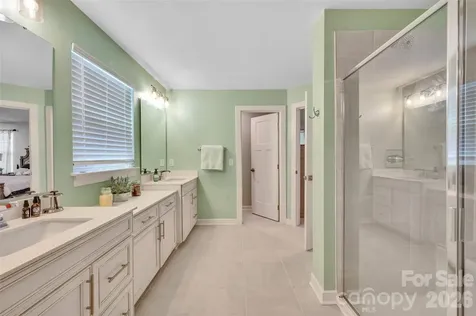 6087 Ives Avenue Spartanburg SC 29307