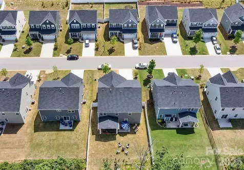 6087 Ives Avenue Spartanburg SC 29307