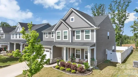 6087 Ives Avenue Spartanburg SC 29307
