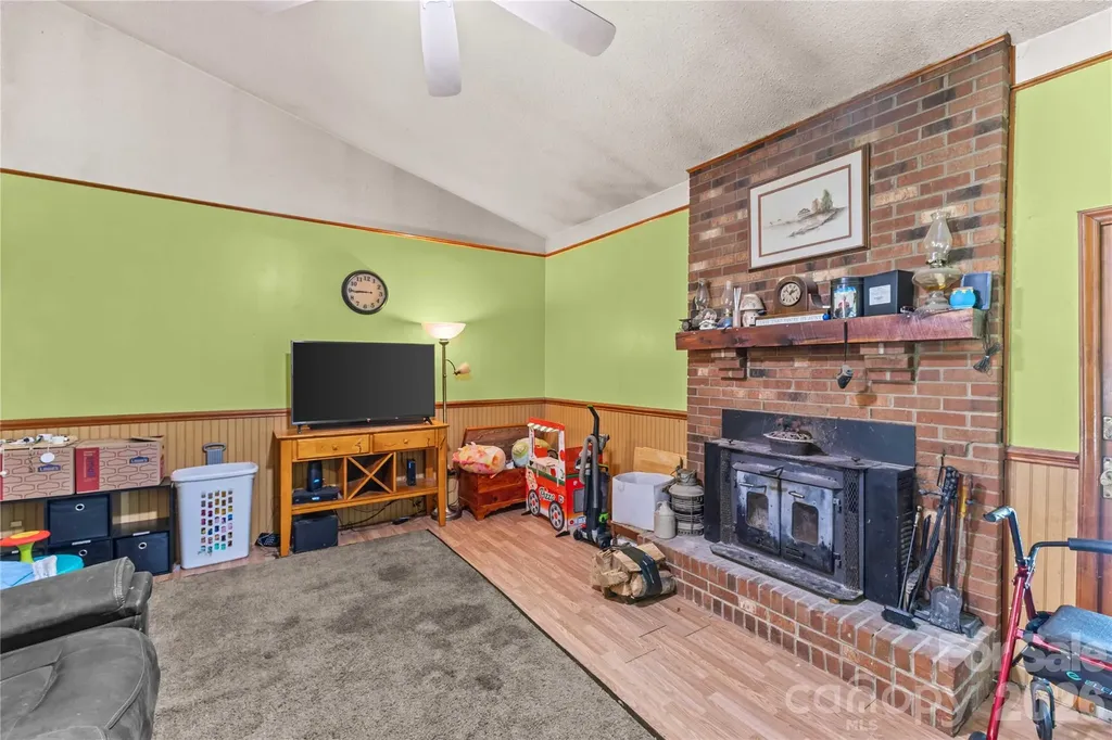 853 Brevard Place Road Iron Station NC 28080