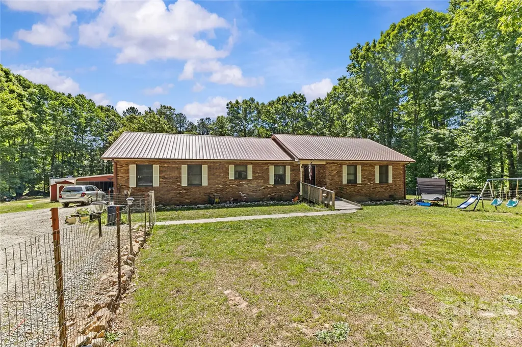853 Brevard Place Road Iron Station NC 28080