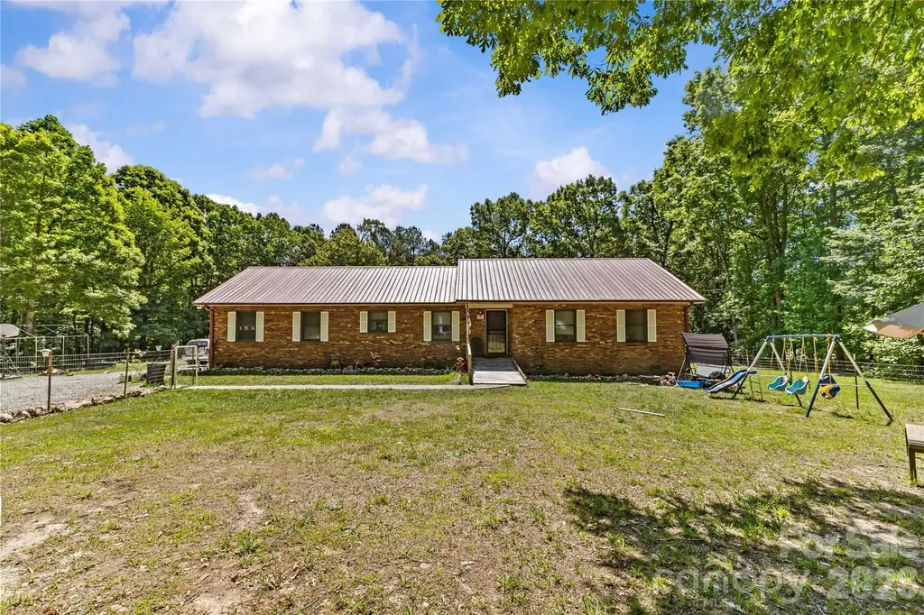 853 Brevard Place Road Iron Station NC 28080