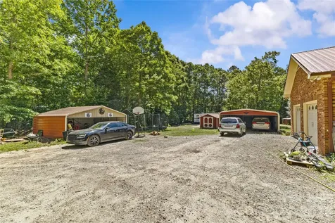853 Brevard Place Road Iron Station NC 28080